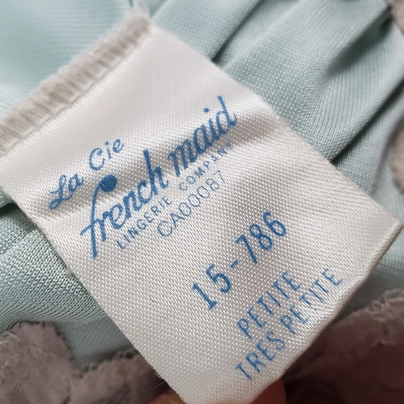 Vintage Sleepwear Slip - Picture 4 of 5